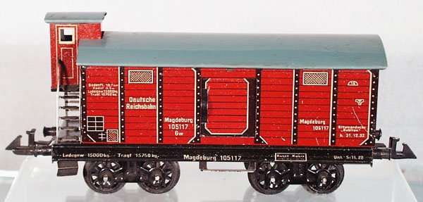 BING 10/5117/0 BOX CAR W/BRAKEMAN'S SHACK: O ga, litho tin, C8.