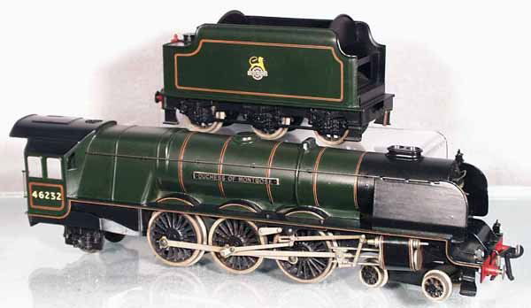 BASSETT-LOWKE DUCHESS OF MONTROSE LOCO & TENDER: O ga, handpainted tin, electric, dark green, 20 1/2 in long, C8-9.