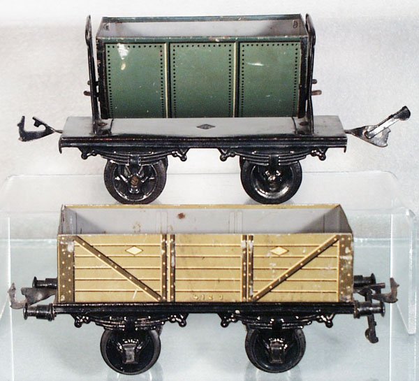 2 BING FREIGHT CARS: 1 ga, litho tin, 10/515/1 tipple gondola, 10/670/1 gondola, hole in floor, C5.