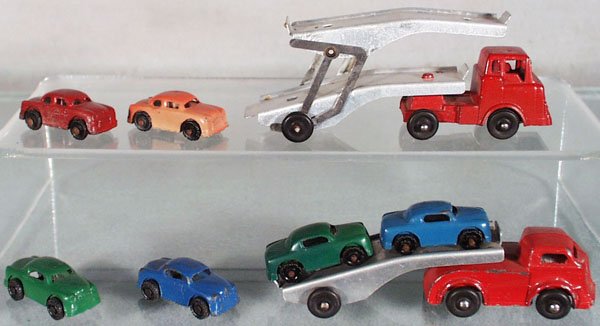 2 BARCLAY AUTO TRANSPORTERS: slush die cast w/aluminum trailers, autos have plastic tires, C5-6.