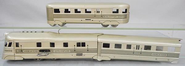 AMERICAN FLYER 830 BURLINGTON ZEPHYR SET: O ga, 553 power car, windup working, w/battery headlight, 564 coach, 564 obsv, w/orig Zephyr brochure, orig set box has tape on corners, C8.
