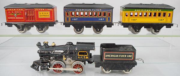 AMERICAN FLYER #3 RAINBOW TRAIN SET (1 of 4)