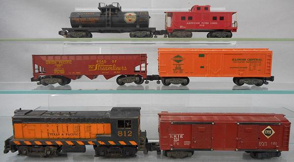 AMERICAN FLYER TRAIN SET (1 of 2)