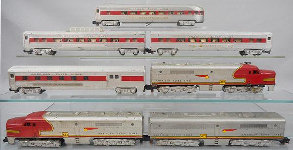 AMERICAN FLYER SANTA FE TRAIN SET (1 of 2)