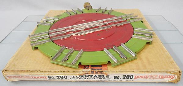 LIONEL 200 TURNTABLE (1 of 1)