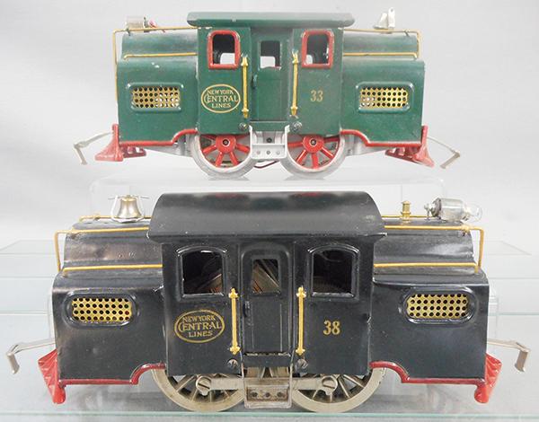 2 LIONEL LOCOS (1 of 2)