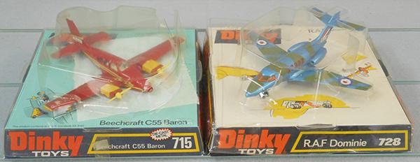 2 DINKY AIRPLANES (1 of 1)