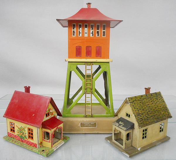 3 LIONEL ACCESSORIES (1 of 2)