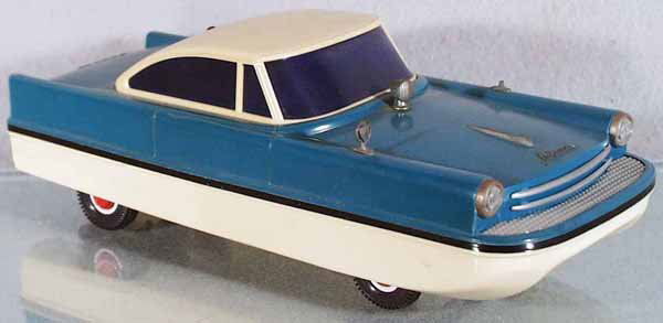 SCHUCO 5560 AMPHIBIO CAR: plastic, 11" long, battery operated, working, 1 mirror broken, trim tarnished, C6-7.