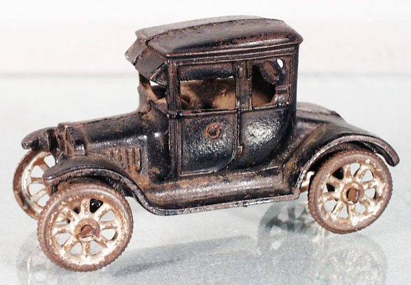 AC WILLIAMS MODEL T: painted cast iron, 5" long, C5.