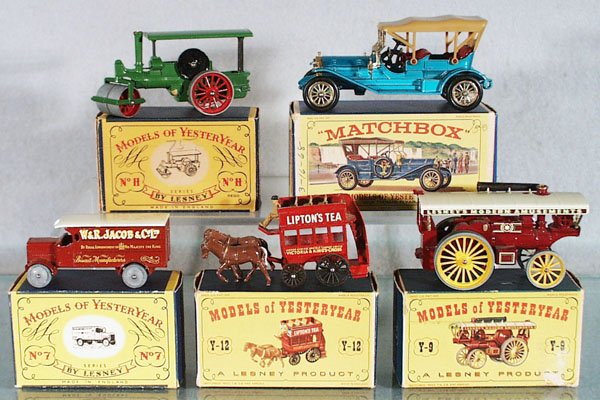 5 MATCHBOX MODELS OF YESTERYEAR: 11 Stream Roller, 12 Thomas Flyabout, 7 Jacob's Van, 12 Horse Bus, 9 Fowler Showman, orig boxes minor wear, C7-9.