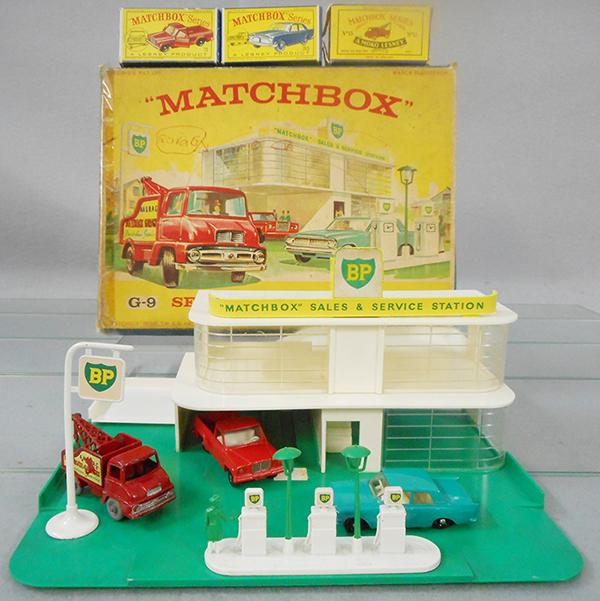 Matchbox G 9 Service Station Set