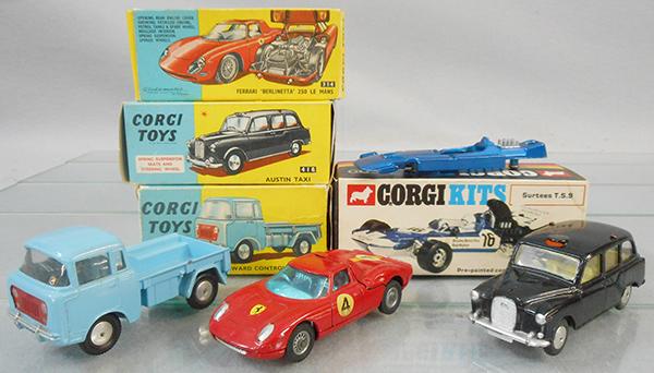 4 CORGI VEHICLES (1 of 2)