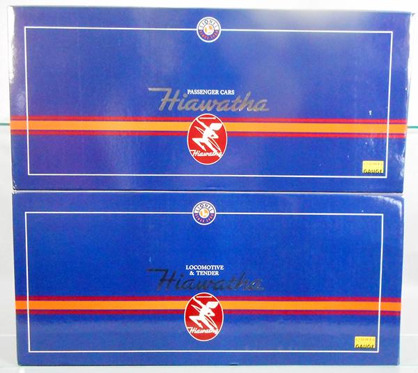 LIONEL HIAWATHA TRAIN SET (1 of 2)