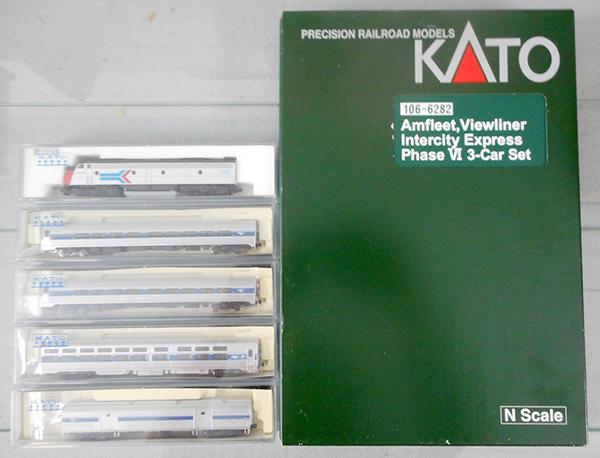 KATO AMTRAK VIEWLINER TRAIN SET (1 of 2)
