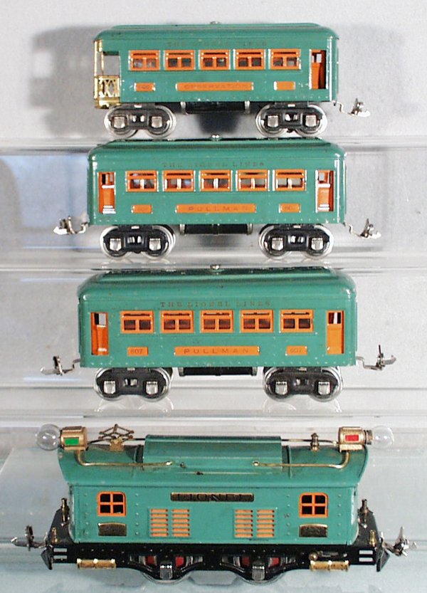 LIONEL 296 TRAIN SET: O ga, peacock, 253 loco, 1 die cast wheel chipped, 2 #607 Pullmans, 608 obsv, w/track, orig boxes worn, car boxes missing ends, orig set box minor wear, C6-7.