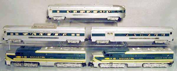 073: AMERICAN FLYER ROCKET TRAIN SET: S ga, 474 A unit, missing 2 rear steps & headlight, housing chipped, 475 B unit, missing horns, both have nose decal chips, 960 Columbus combine, 962 Hamilton vista dome, 963 Washington obsv, C4-6.