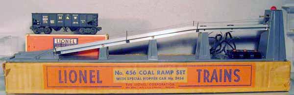 LIONEL 456 COAL RAMP SET: O ga, w/3456 hopper, orig boxes minor wear, C7-8.