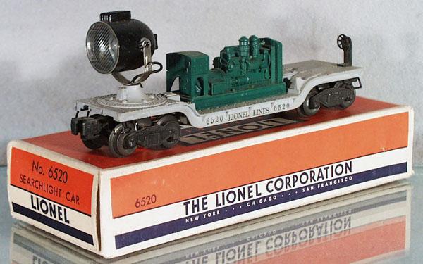 LIONEL 6520 SEARCHLIGHT CAR: O ga, green generator, black searchlight, orig box, C8.