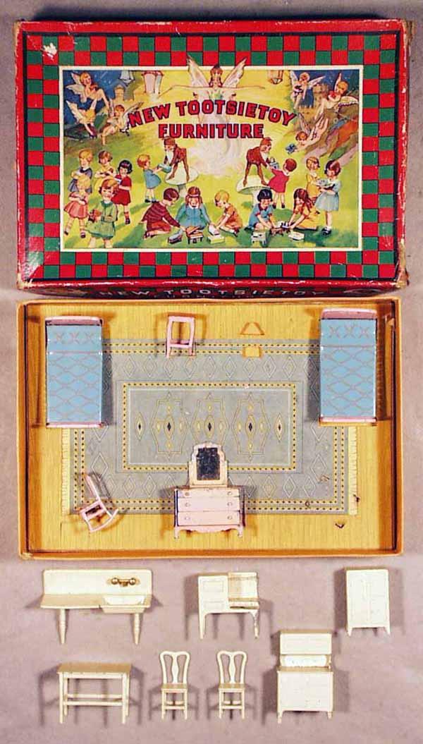 TOOTSIETOY 503P BEDROOM SET: 5 pieces, 3 are broken, orig box worn, w/7 pieces of white kitchen furniture, 1 piece broken, C4-7.
