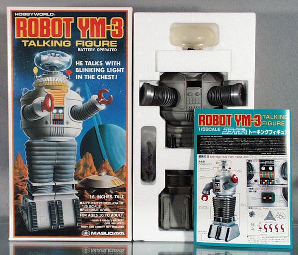 MASUDAYA LOST IN SPACE ROBOT: Japan, partially assembled plastic kit, battery operated, 16" tall, orig box, C9.