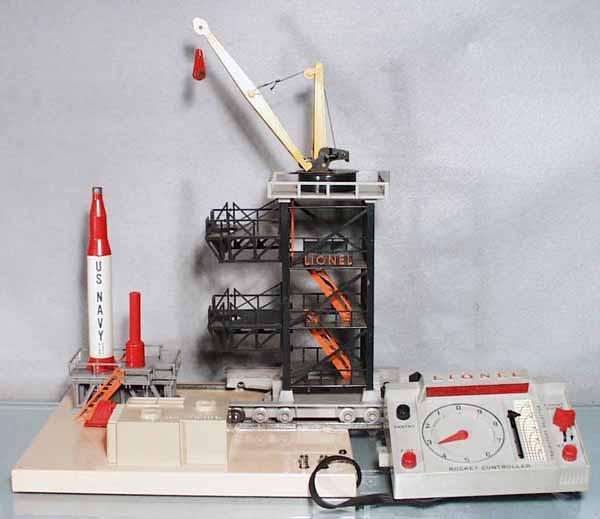 LIONEL 175 ROCKET LAUNCHER: O ga, no broken struts, w/orig rocket, controller rewired, orig box & inserts minor wear, C7-8.