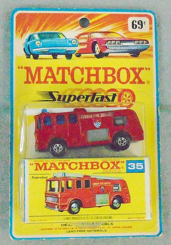 MATCHBOX SUPERFAST 35A1 MERRYWEATHER FIRE ENGINE (1 of 1)