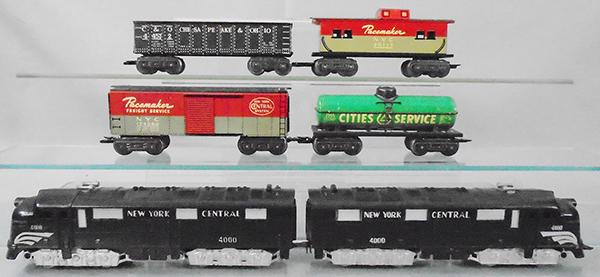 MARX TRAIN SET (1 of 4)