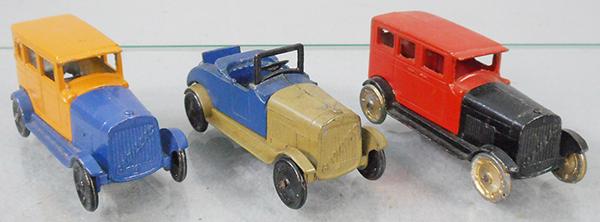 3 TOOTSIETOY CADILLAC AUTOS (1 of 2)