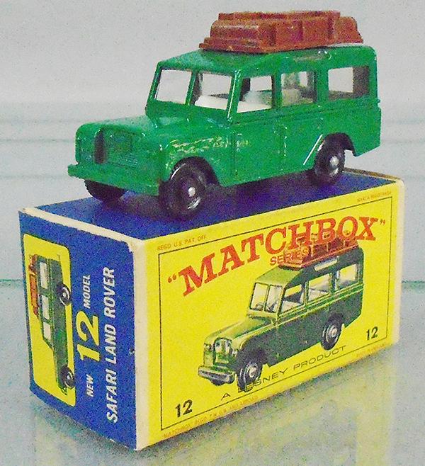 MATCHBOX 12C1 LAND ROVER (1 of 2)