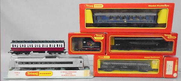 TRIANG HORNBY LOT (1 of 1)