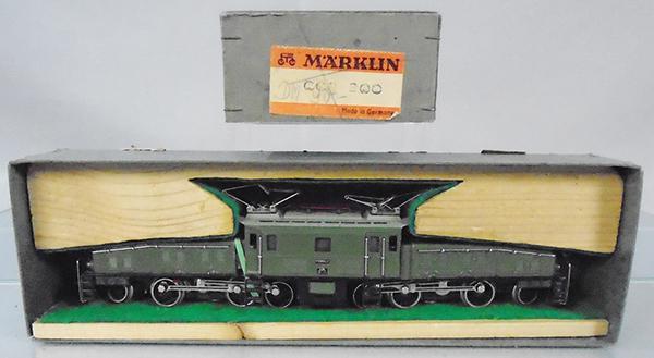 MARKLIN CCS800 CROCODILE (1 of 5)
