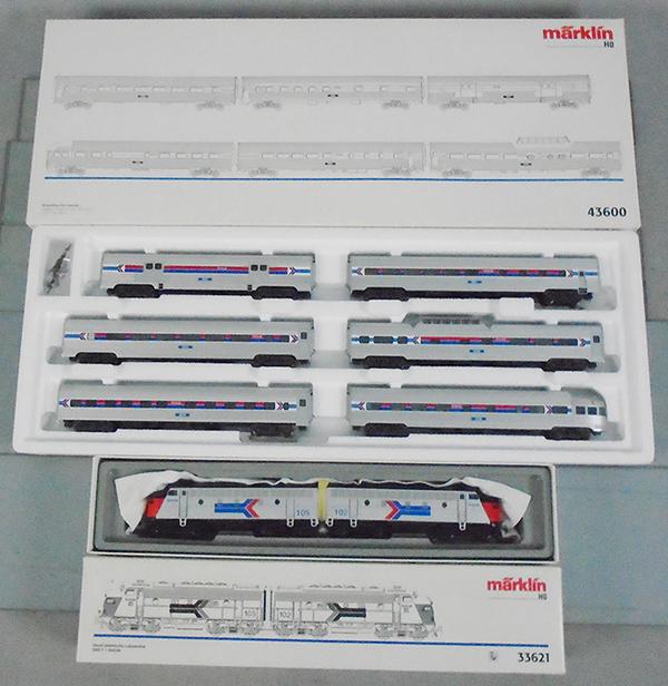 MARKLIN AMTRAK TRAIN SET (1 of 1)