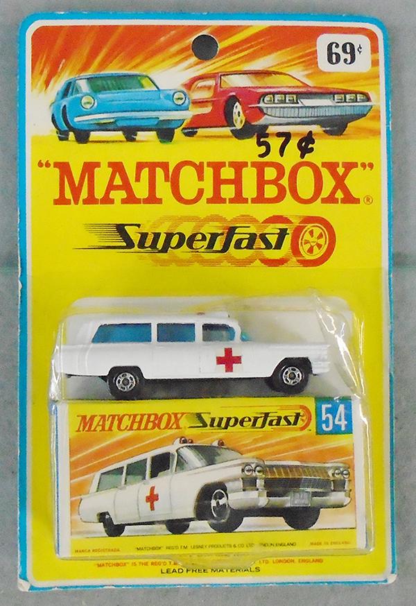 MATCHBOX SUPERFAST 54A1 AMBULANCE BLISTER PACK (1 of 1)