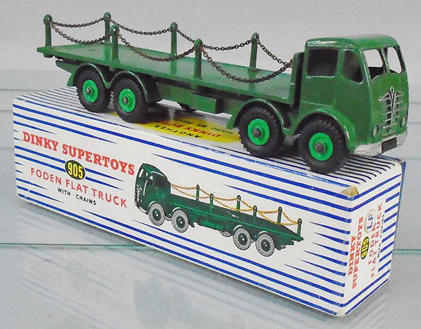 DINKY 905 FODEN FLAT W/CHAINS (1 of 2)