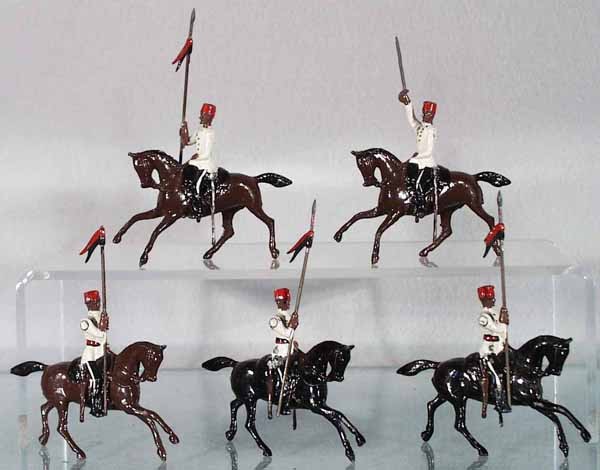 BRITAINS 115 EGYPTIAN CAVALRY: 5 pieces, missing 1 lance tip, orig box worn & incom, C5-6.