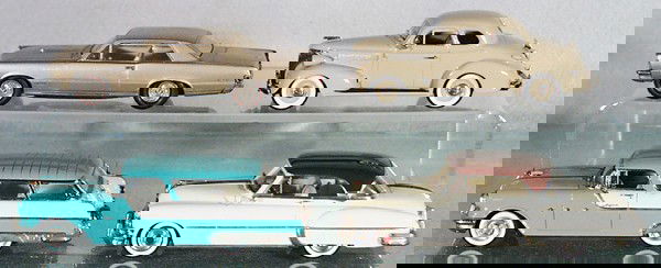 4 MOTOR CITY AUTOS: die cast, 1965 Pontiac GTO Coupe, 1939 Chevrolet Sedan, 1955 Pontiac Safari, 1950 Pontiac Coupe, C8-9.