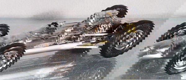 SCHUCO CREATIVE PLAYTHINGS LOTUS FORMULA 1 RACER: litho tin & plastic, clockwork working, w/key, w/clear plastic body to show inner workings, C8.