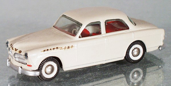 TEKNO 810 VOLVO AMAZON: die cast, tan, C8.