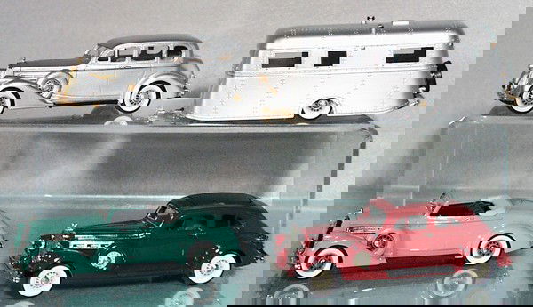 4 BROOKLIN MODELS: die cast, all Pierce Arrows, 1936 Sedan, 1937 Travel Lodge Trailer, chassis bent, 1936 Convertible, 1935 Coupe, made in England, C8-9.