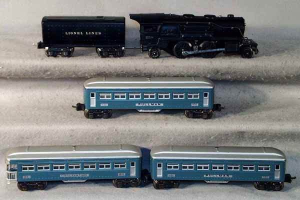 LIONEL TRAIN SET: O ga, 258 loco, 1689T tender, 2 #1630 coaches, 1631 obsv, set has a few minor oxi spots, professionally restored, C7-8. Please read the Conditions of Sale page for information about shipping and payme