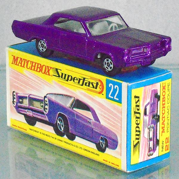 MATCHBOX SUPERFAST 22A4 PONTIAC (1 of 2)