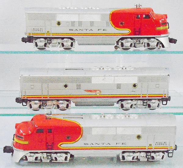 LIONEL 2343 SANTA FE ABA DIESELS (1 of 3)