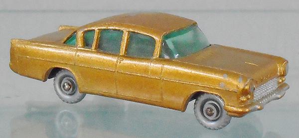 MATCHBOX 22B12 VAUXHALL CRESTA (1 of 3)