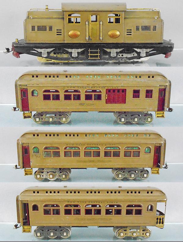 LIONEL TRAIN SET (1 of 5)