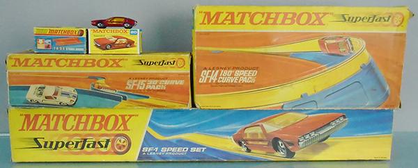 MATCHBOX SUPERFAST ACCESSORIES (1 of 1)
