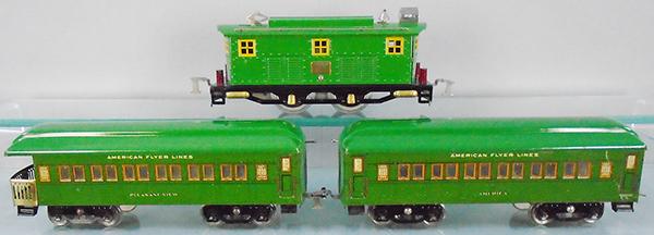 AMERICAN FLYER EAGLE TRAIN SET (1 of 4)