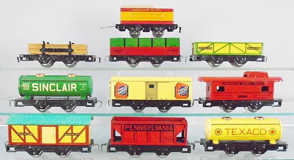 10 AMERICAN FLYER FREIGHT CARS (1 of 2)