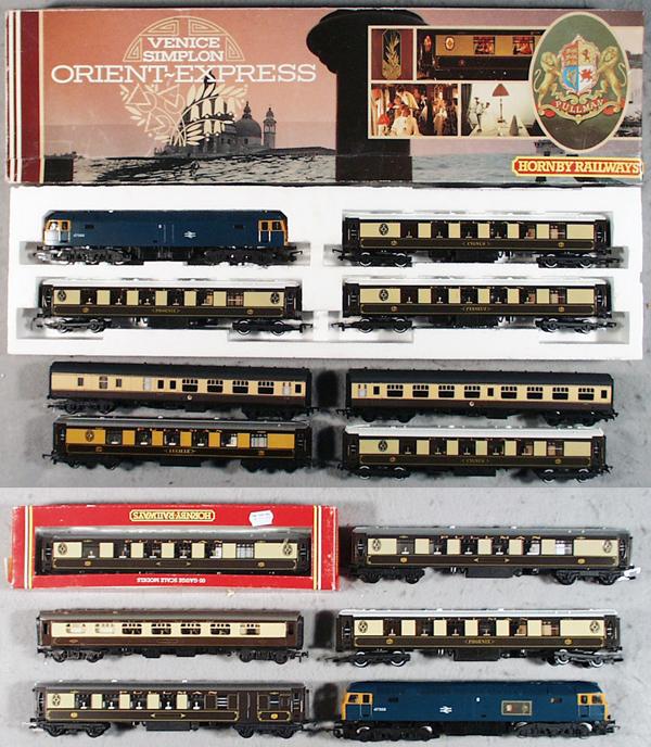 HORNBY & TRIX TRAIN LOT: HO ga, 2-rail, Orient Express, orig box cut down, 2 locos & 12 coaches, orig boxes worn, C7-9.