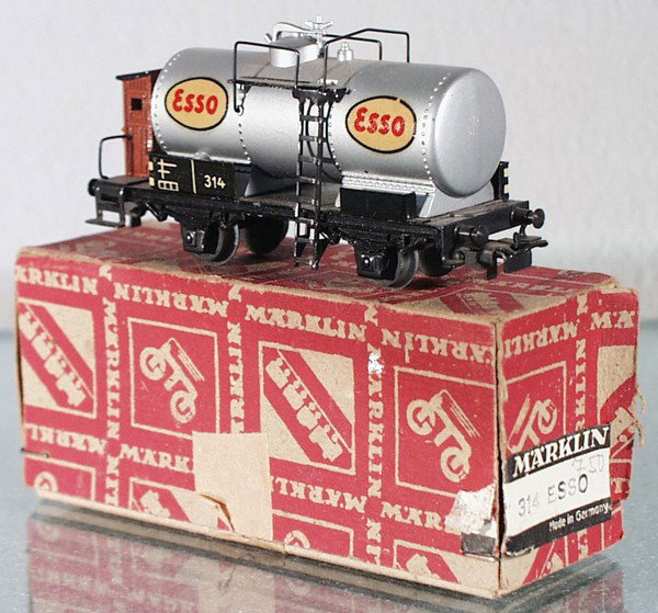 MARKLIN 314 ESSO TANK CAR: HO ga, die cast, orig box minor wear, C8-9.